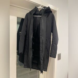 Lululemon Snow Warrior Down Parka